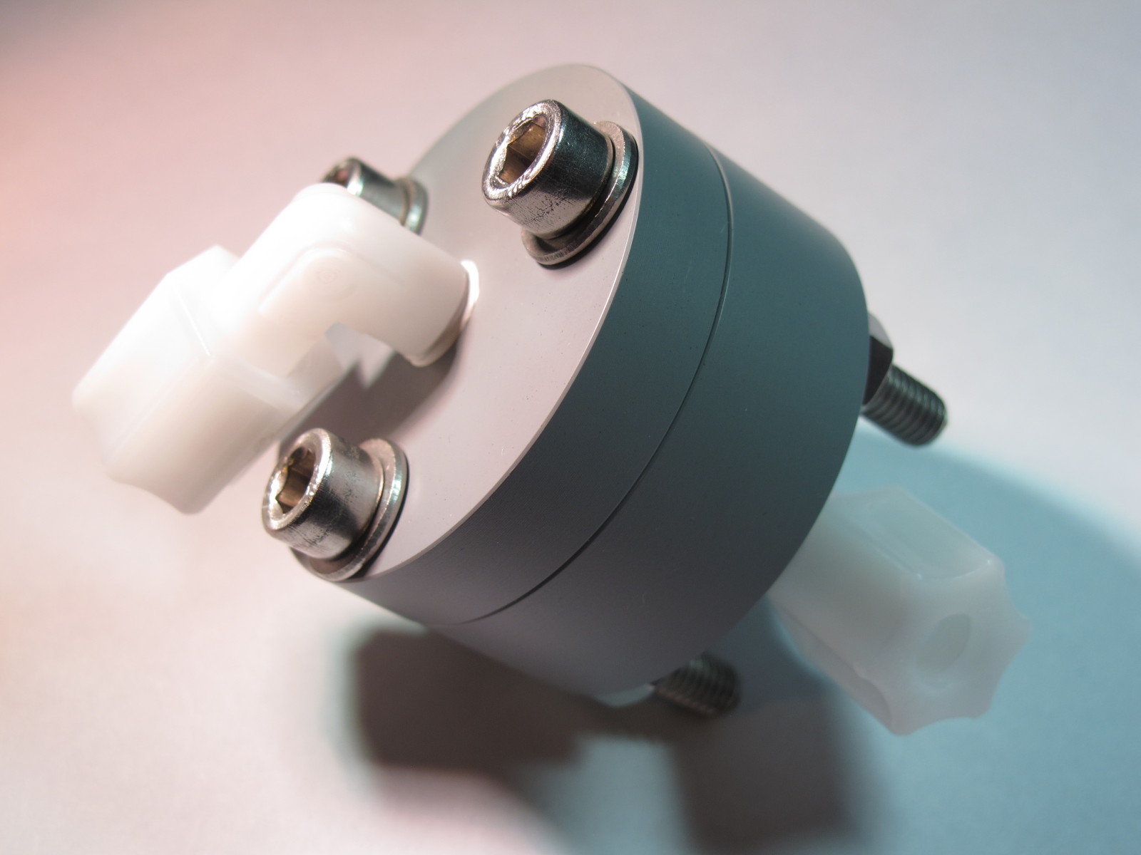 AAO Membrane Holders InRedox