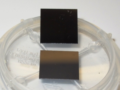 Array of 0.5 um and 3 um long Si nanowires on 10 mm x 10 mm Si substrates