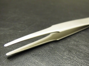 flat-nosed stainless steel tweezers